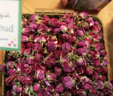 برند نخستین اسانس گل محمدی در کشور رونمایی می شود
