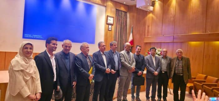 ایران، سرزمین گل محمدی